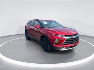 Used 2024 Chevrolet Blazer LT w/ Sound & Technology Package FWD video 2