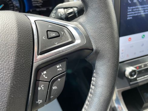 Used 2023 Ford Edge Titanium AWD/4WD image 19