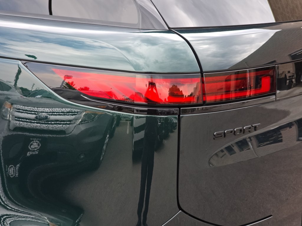 New 2026 Land Rover Range Rover Sport Dynamic SE AWD/4WD image 23