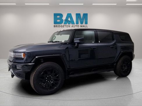New 2025 GMC Hummer EV 2X w/ LPO, Dark Essentials Package image 3