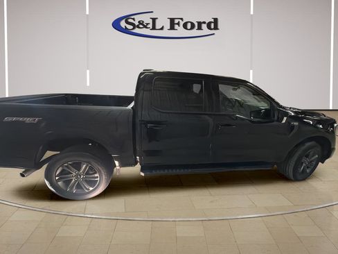 Certified 2023 Ford F150 Lariat w/ Equipment Group 502A High image 9