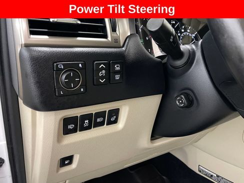 Used 2020 Lexus GX 460 Luxury w/ Accessory Package AWD/4WD image 6