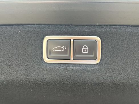 Certified 2025 Hyundai Sonata Limited FWD image 43