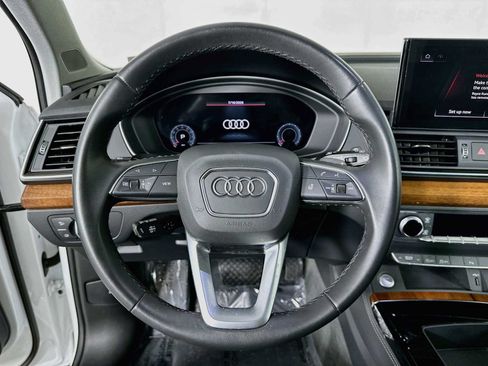 Certified 2023 Audi Q5 2.0T Premium Plus w/ Premium Plus Package AWD/4WD image 11
