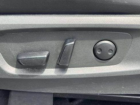 Certified 2022 Nissan Pathfinder SL AWD/4WD image 19