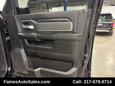 Used 2019 RAM 2500 Big Horn w/ Black Appearance Package image 74