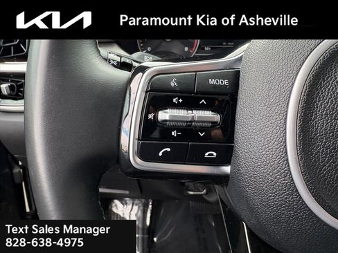Used 2021 Kia Sorento SX image 13