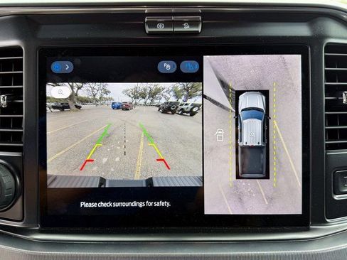 Used 2026 Ford F250 Platinum w/ Tremor Off-Road Package image 17