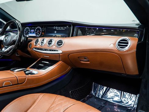 Used 2017 Mercedes-Benz S 550 Cabriolet image 19