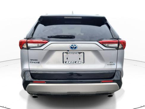 Certified 2022 Toyota RAV4 SE image 6