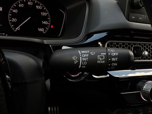 Used 2025 Honda Civic Sport image 33