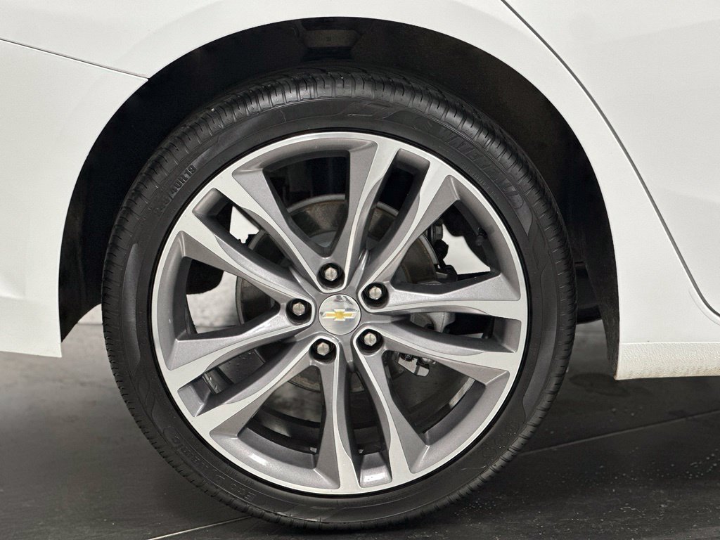 Used 2023 Chevrolet Malibu LT w/ LPO, Floor Liner Package FWD image 24
