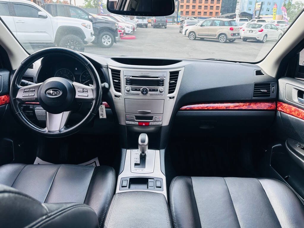 Used 2011 Subaru Legacy 2.5i Limited AWD/4WD image 8