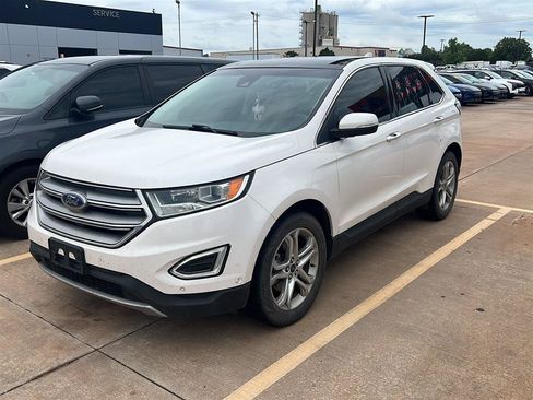 Used 2015 Ford Edge Titanium w/ Equipment Group 302A FWD image 2