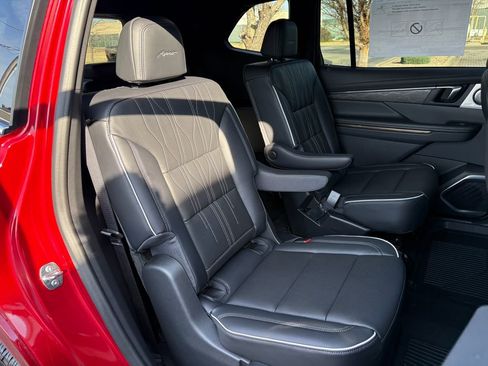 New 2026 Buick Enclave Avenir image 51