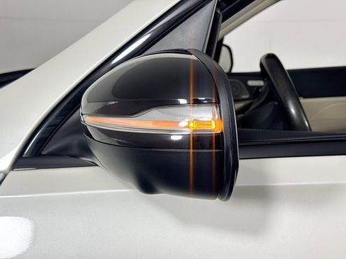 Used 2021 Mercedes-Benz GLS 580 4MATIC image 21