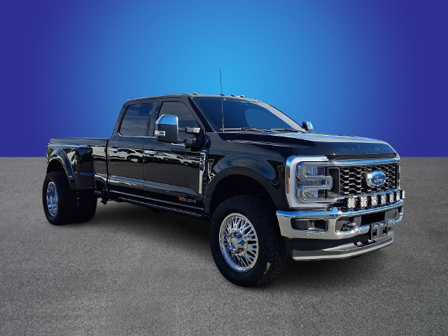 Used 2024 Ford F350 Lariat w/ Lariat Ultimate Package AWD/4WD image 3