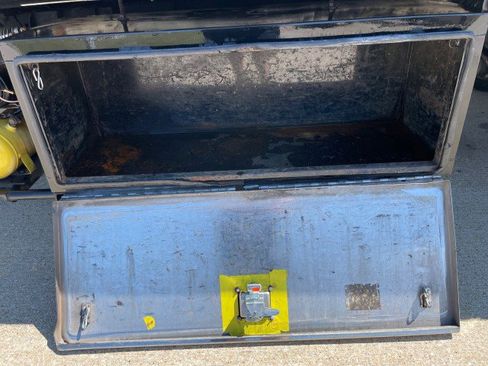 Used 2015 RAM 5500 SLT w/ Quick Order Package 29G SLT image 24