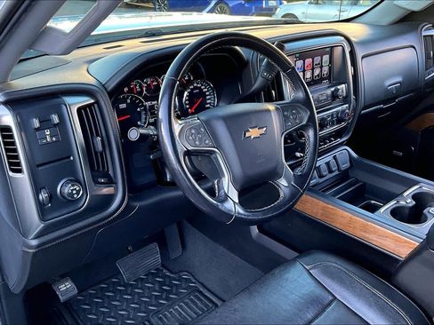 Used 2019 Chevrolet Silverado 2500 LTZ w/ Duramax Plus Package image 17