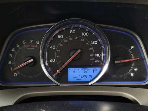 Used 2013 Toyota RAV4 Limited image 16