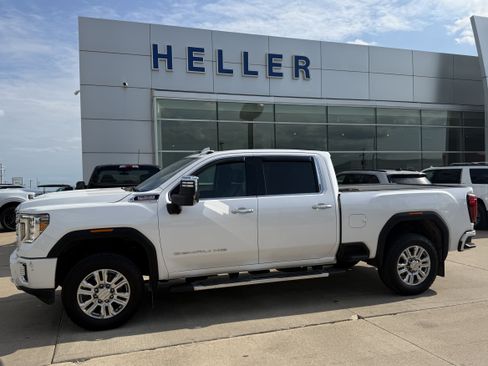 Used 2021 GMC Sierra 2500 Denali w/ Denali Ultimate Package AWD/4WD image 3