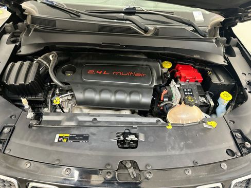 Used 2019 Jeep Compass Sport AWD/4WD image 34