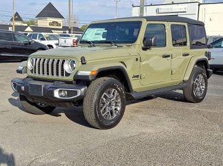 New 2026 Jeep Wrangler Sahara video 1