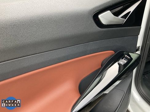Used 2021 Volkswagen ID.4 Pro S w/ ID.4 Protection Package (IPT) image 33