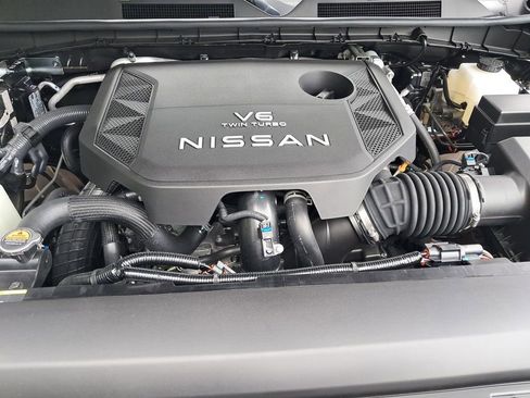 New 2025 Nissan Armada SV image 23