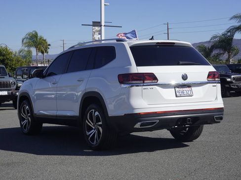 Used 2023 Volkswagen Atlas SEL AWD/4WD image 6