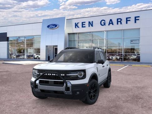 New 2026 Ford Bronco Sport Outer Banks w/ Sasquatch Outer Banks Package AWD/4WD image 2