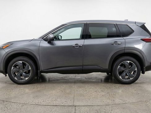 Used 2025 Nissan Rogue SV AWD/4WD image 5