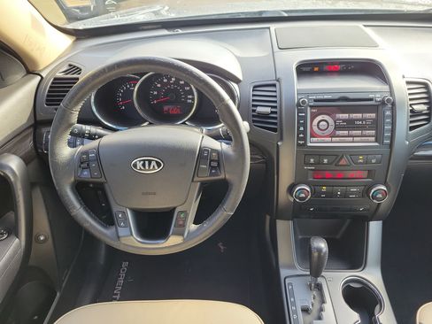 Used 2011 Kia Sorento EX w/ Limited Pkg image 29