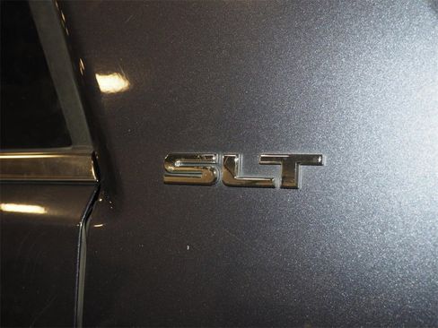 Used 2014 GMC Acadia SLT image 10