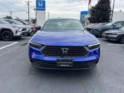 Used 2023 Honda Accord Sport image 8