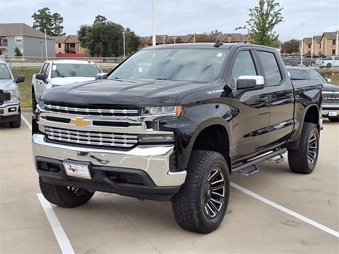 Used 2020 Chevrolet Silverado 1500 LT w/ All-Star Edition image 8