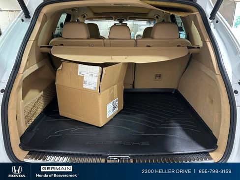 Used 2017 Porsche Cayenne AWD/4WD image 29