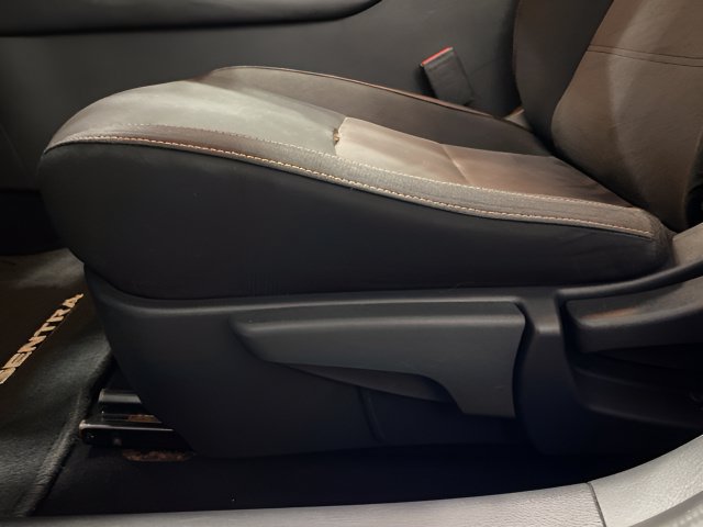 Used 2020 Nissan Sentra SR FWD image 12