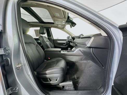Used 2024 MAZDA CX-90 Plug-In Hybrid w/ Premium Pkg AWD/4WD image 34