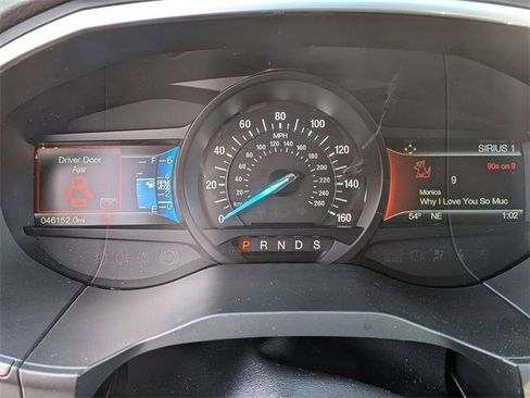 Used 2016 Ford Edge Titanium w/ Equipment Group 301A image 18