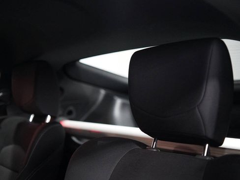 Used 2025 Nissan Z Sport w/ Floor Mat Package RWD image 73