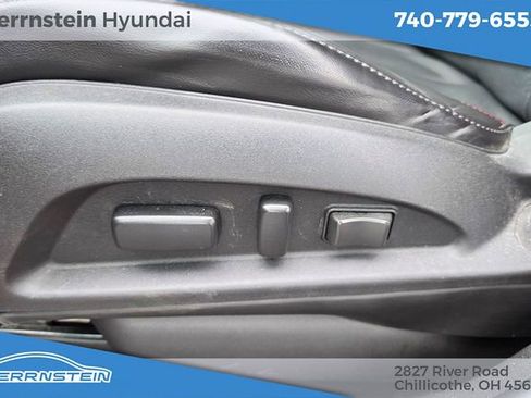 Used 2016 Chevrolet Equinox LTZ w/ Enhanced Convenience Package image 15