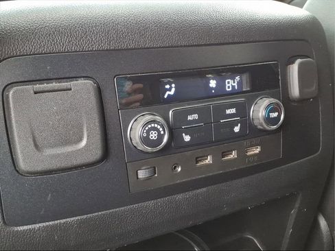 Used 2019 GMC Yukon XL Denali w/ Denali Ultimate Package image 24