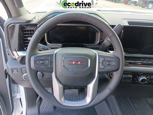 New 2026 GMC Sierra 3500 SLE w/ SLE Value Package AWD/4WD image 9