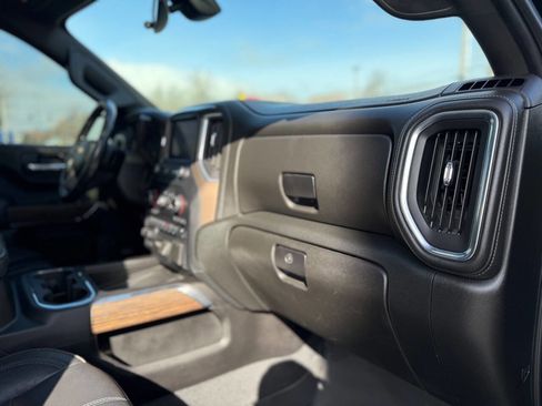 Used 2019 Chevrolet Silverado 1500 High Country image 20