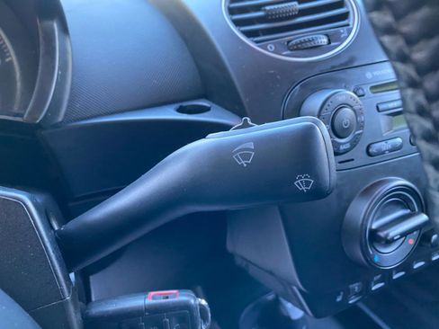 Used 2009 Volkswagen Beetle Coupe image 44