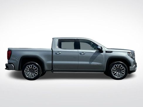 Used 2025 GMC Sierra 1500 Denali Ultimate AWD/4WD image 2