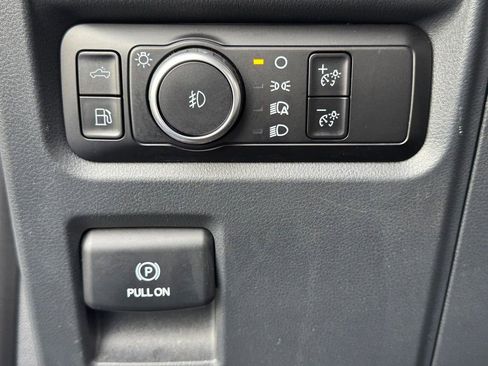 Used 2024 Ford F150 XLT w/ Mobile Office Package image 18