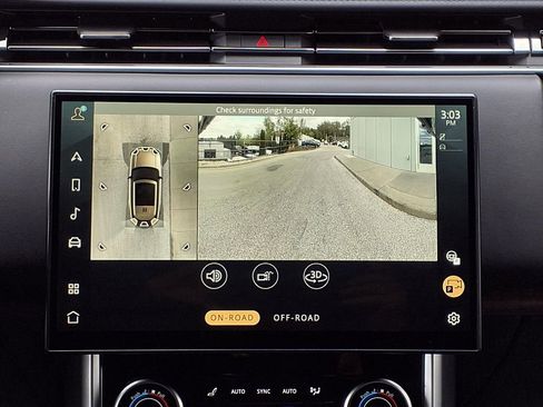 Certified 2023 Land Rover Range Rover SE AWD/4WD image 19