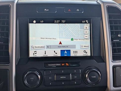 Used 2019 Ford F150 Lariat RWD image 13